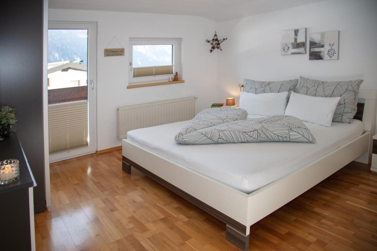 Ferienhaus Hochvogel Hinterhornbach Buitenkant foto